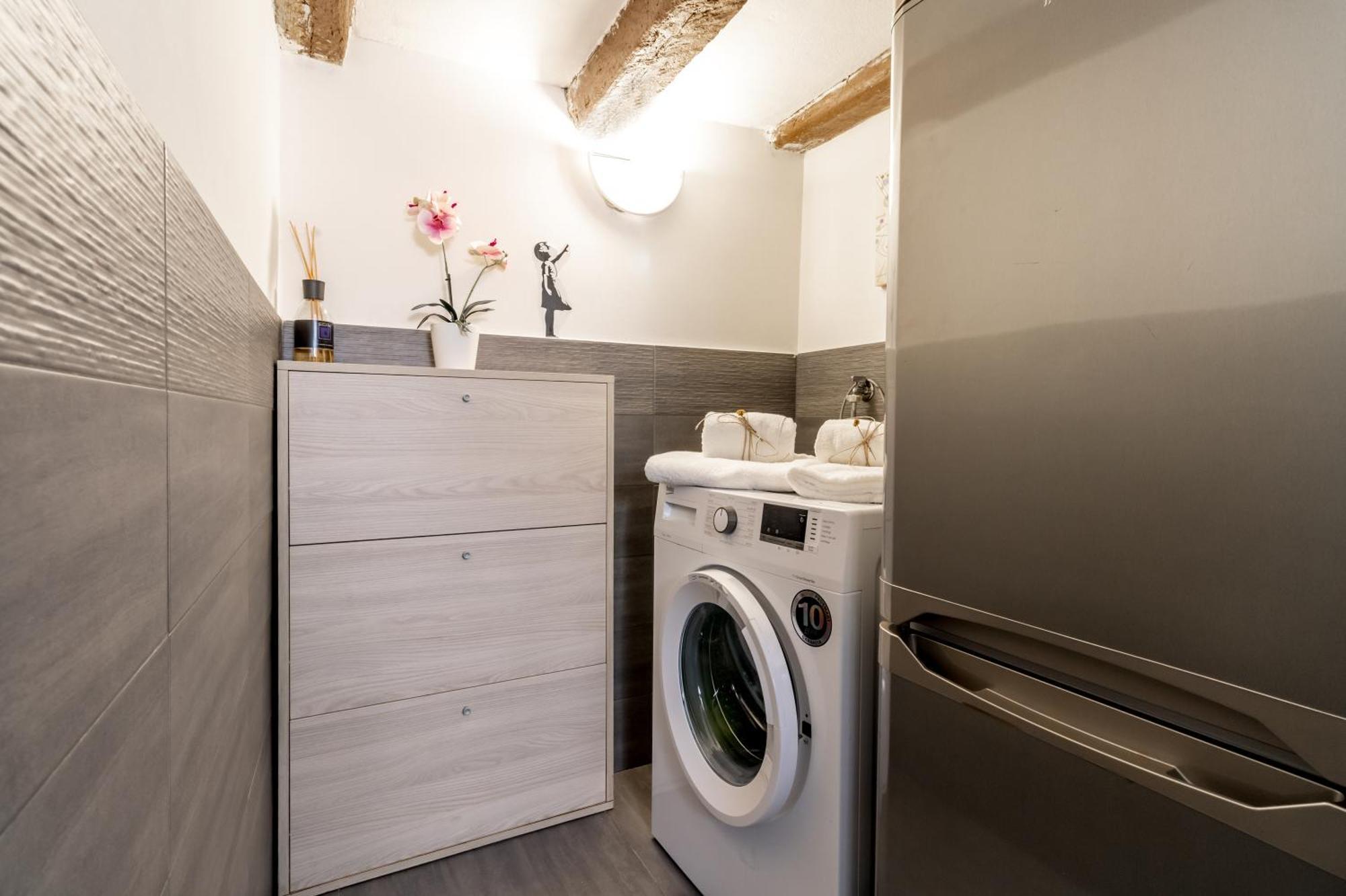 볼로냐 Charming Frescoed Loft 아파트 외부 사진