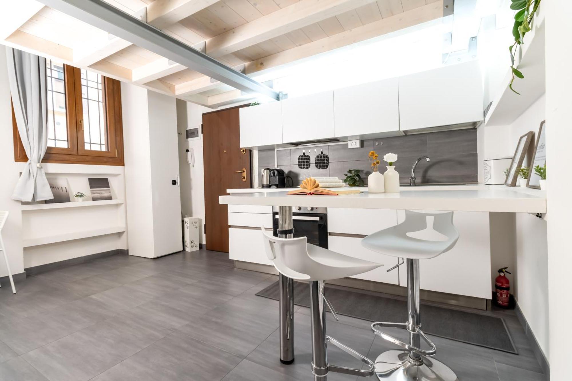볼로냐 Charming Frescoed Loft 아파트 외부 사진